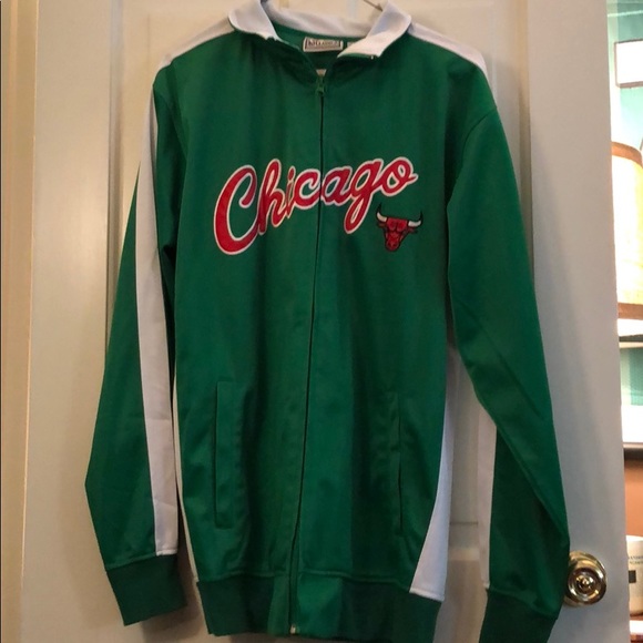 VINTAGE chicago bulls sweatshirt